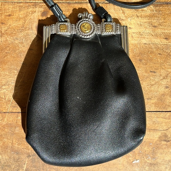 Small black leather evening bag. - Picture 6 of 6